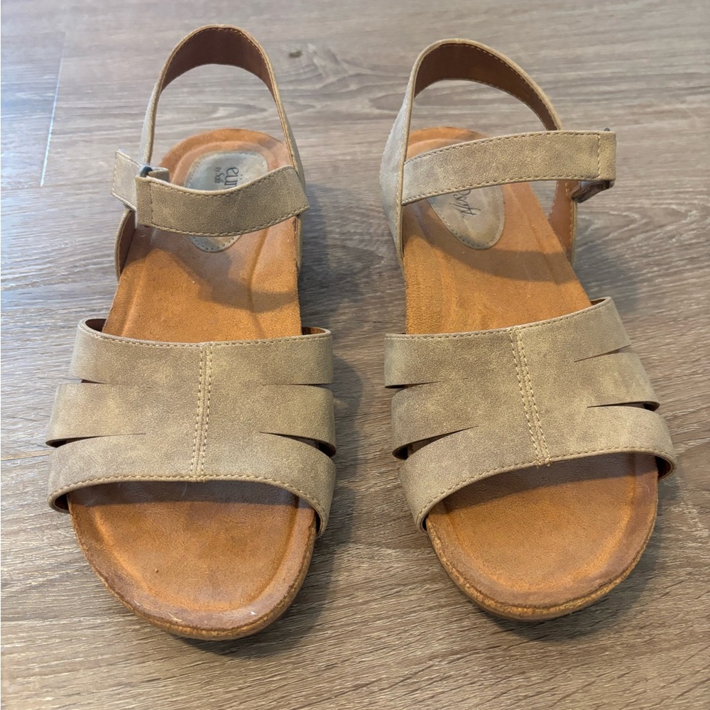 Euro Soft Tan Sandals